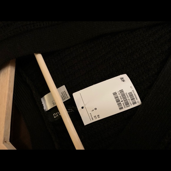 NWT H&M Long Black Knit Cardigan with Pockets Size Large - Picture 3 of 5